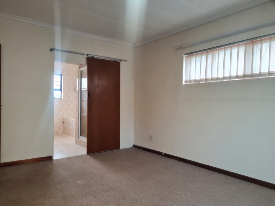 3 Bedroom Property for Sale in Noorsekloof Eastern Cape